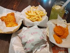-酷公社·榴莲披萨(太原街店)