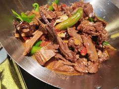 -老湖南民间菜·牛肉十八炒(花都店)