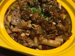 -多嘴超级肉蟹煲(吉林财富购物广场店)