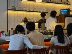 -Café Monson