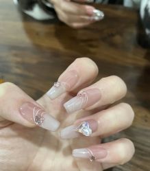 -斯馨·健康美甲美睫