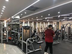 -美航国际健身(北京华联店)