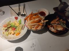 -春树下·树屋花房西餐厅(罍街AS1980店)