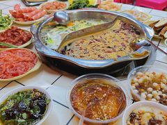 -储奇门鳝鱼火锅(总店)