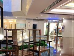 -广东大厦酒店(广州北京路步行街纪念堂地铁站店)