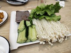-小鳌陪你小排档·四季小龙虾·田鸡·宵夜(中央第五街店)
