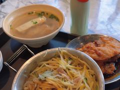 -鲜得来排骨年糕(即墨路店)