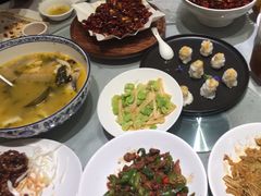 -鸭王烤鸭店(三里河店)