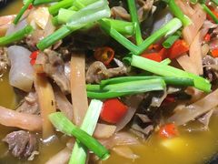 -咪佬肥肠鸡，黔江鸡杂，小龙虾(冉家坝店)