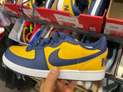 -NIKE上海青浦优选体验店