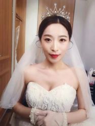 -Eling伊林彩妆·化妆培训(河西奥体店)