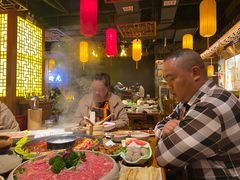 -舒家大院重庆老火锅(纪念塔店)