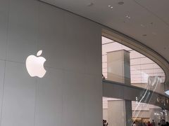 -Apple Store(Jewel Changi Airport)