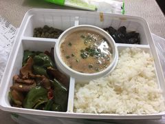 -老乡鸡(南京龙池地铁站蓝郡店)