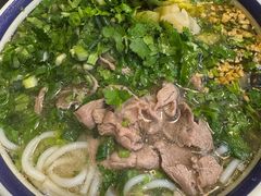 -云阿蛮云南生烫牛肉米线(奉贤路店)