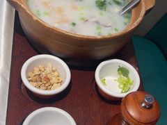 -山顶沙河粉-粤菜馆(凯旋店)