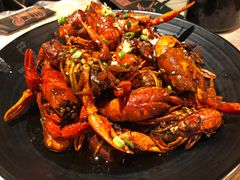 特色油焖大虾-巴厘龙虾·榜首油焖大虾(洞庭·艺术洋房店)