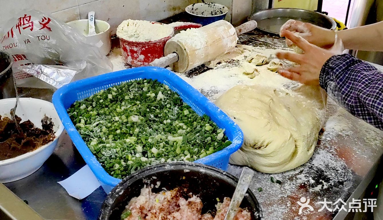 老板说衢州烤饼深圳就他一家