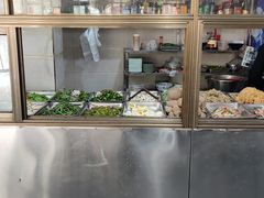 -吕记清真美食城(永兴服装街店)