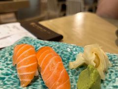 三文鱼寿司-御瀛日本料理