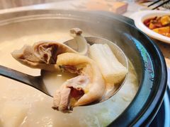 霸气竹笙王猪肚鸡-顺德公广东猪肚鸡·煲仔饭(白石洲店)