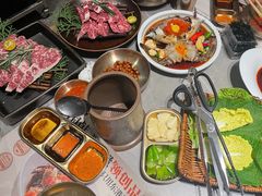 -草家酱蟹炭火烤肉店(珲春南路一店)