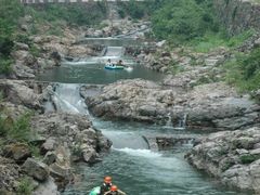 -安吉龙王山峡谷漂流