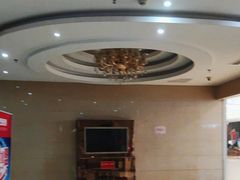 -唱吧麦颂KTV(东胜港悦广场店)