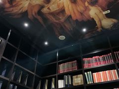 -钟书阁(松江泰晤士小镇店)