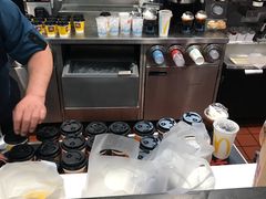 -麦当劳(轻轨曹杨路店)
