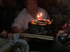 -红跑车蛋糕世界(网巾市店)