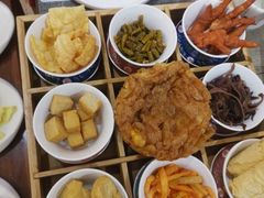 -鸡遇虾煲干锅火锅(小寨金莎店)