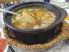 鸡汤炖纯手工面筋-蟹天蟹地农家菜·阳澄湖大闸蟹(浅水湾店)