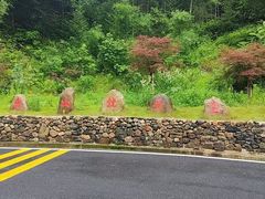 -夏霖九天银瀑风景区