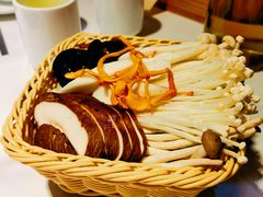 -黑鸡小馆(金源店)