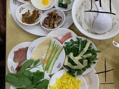 -桥香园云南过桥米线(金马碧鸡店)