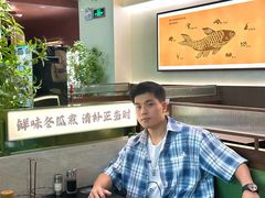-得意咚瓜·顺德鱼生·冬瓜火锅(深圳首店)
