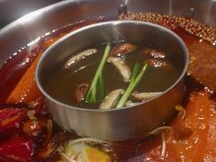 -小天鹅火锅·一线江景洪鼎旗舰店(洪崖洞店)