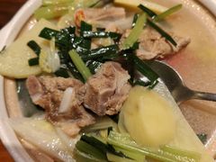 丽江腊排骨煲-缘生态云南菜·野生菌庭院餐厅(华侨城店)