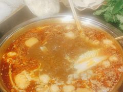 -顶顶汤火牛排火锅·经典铜锅涮肉