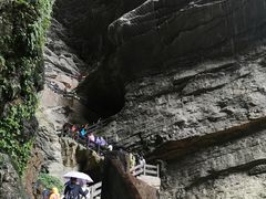 -龙水峡地缝景区