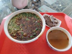-吾穆勒蓬灰牛肉面·清真(北滨河中路店)