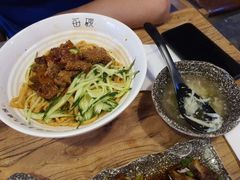 -每碗面馆(新鸿安大厦店)