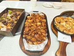 -老东镇啤酒屋海鲜加工·蒸汽海鲜·海鲜烧烤(台东店)