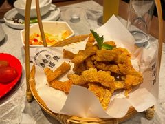 -渔语鱼新川菜Bistro(万象天地店)