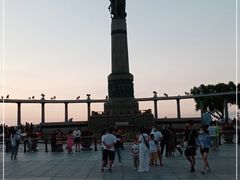 -人民防洪胜利纪念塔