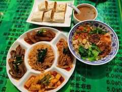 -令氏家外家周礼食府(桥南店)