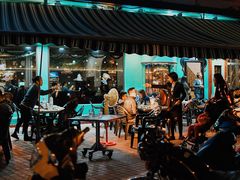 门面-亚利咖喱屋