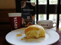 牛角包-COSTA COFFEE(上海虹口公园店)