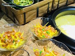 -一朵菌·野生菌探索家火锅(南亚店)